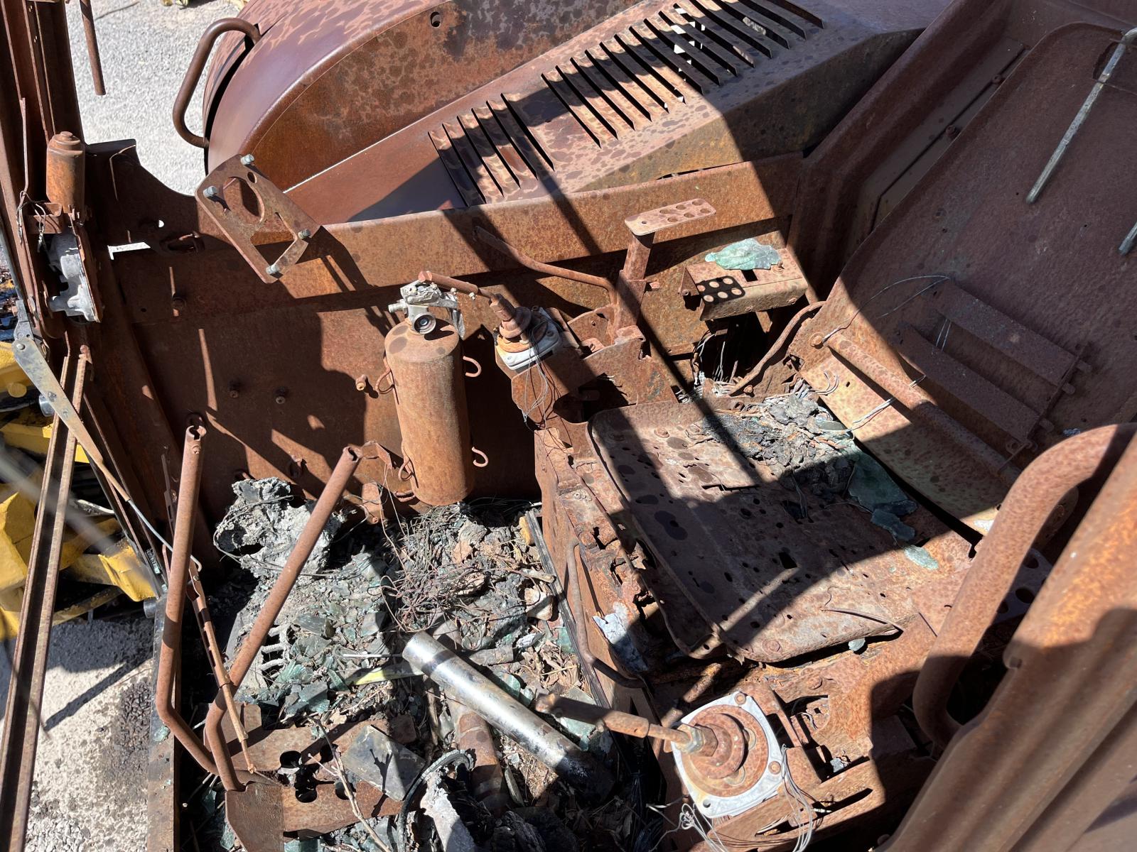 ./imagenes/INVOICE/2019/18136/CATERPILLAR 308E2 CR (2).JPG